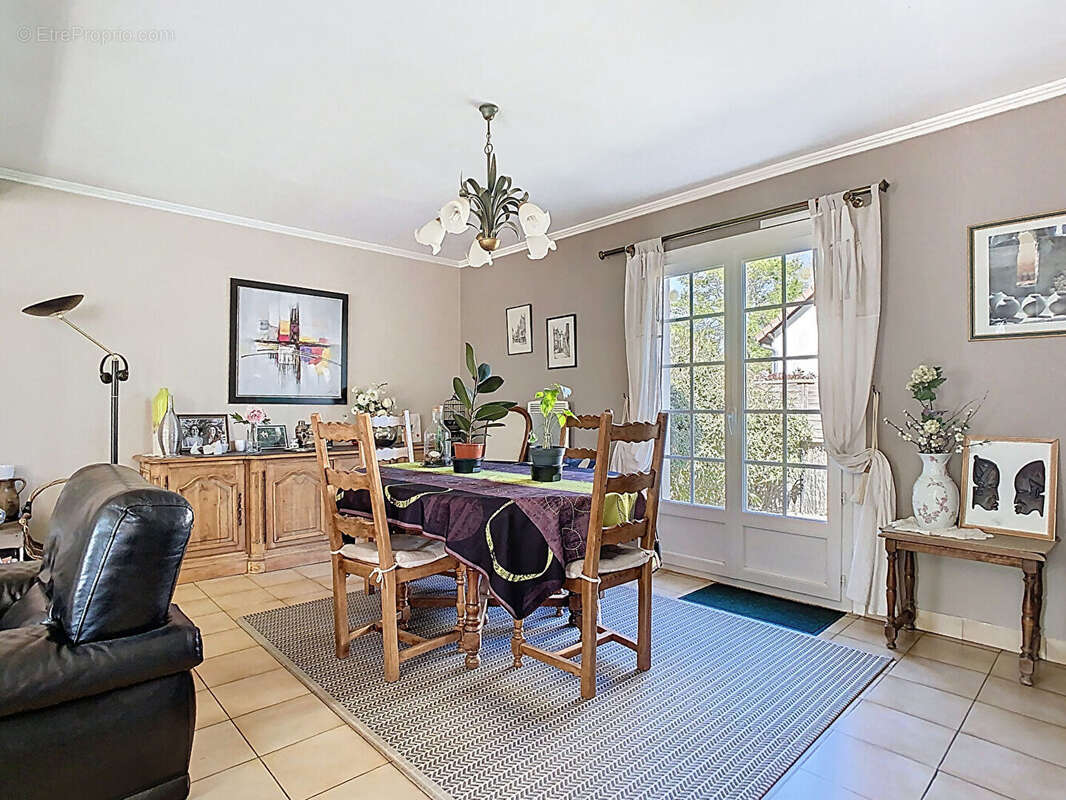 Maison à JOUE-LES-TOURS