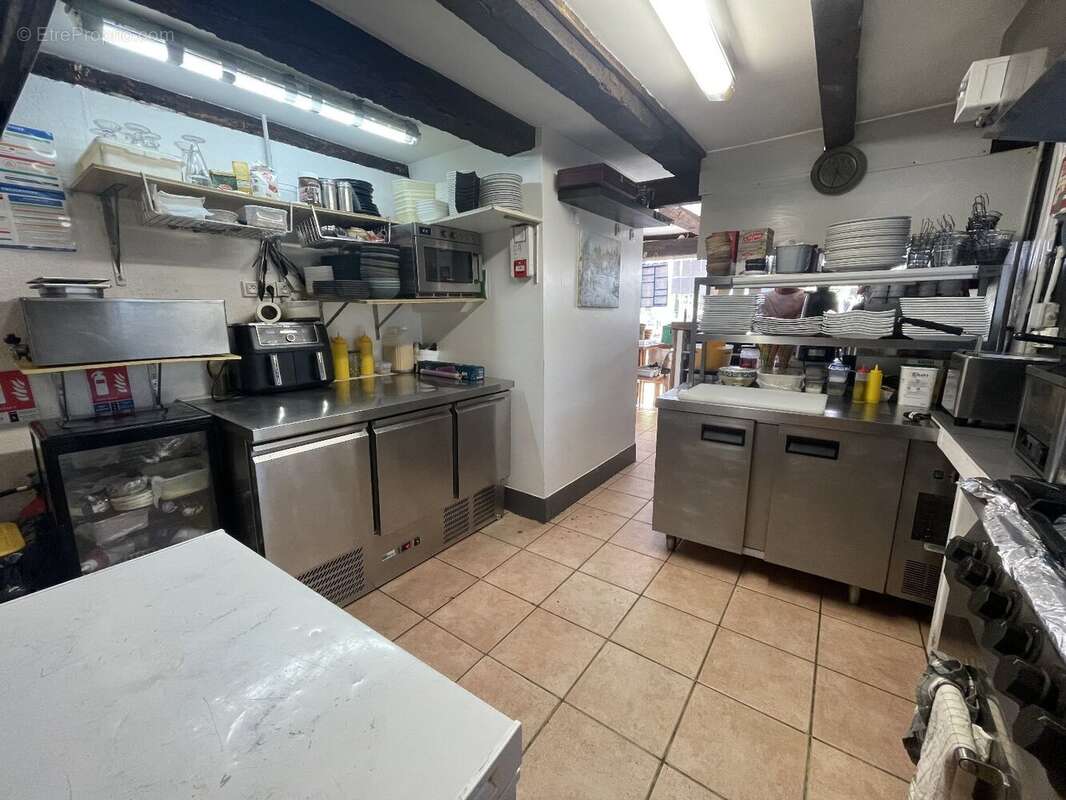 Maison à SEGUR-LE-CHATEAU