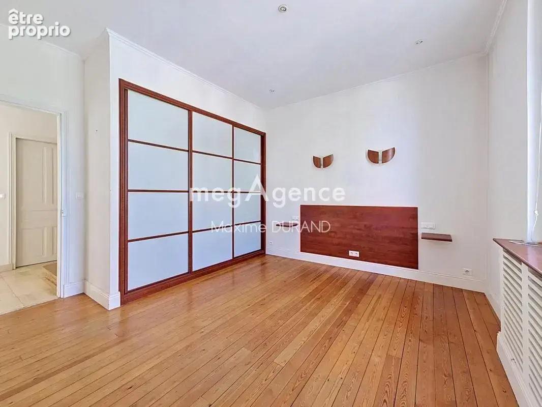 Maison 200 m²- Quartier Répuplique - photo 11