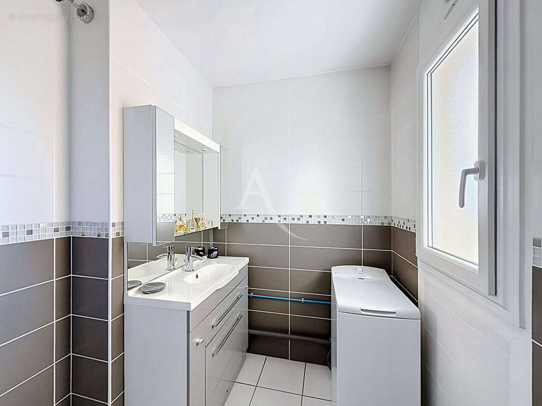 Appartement Meaux F3 de 67 m2- proche gare et centre ville - balcon - photo 6