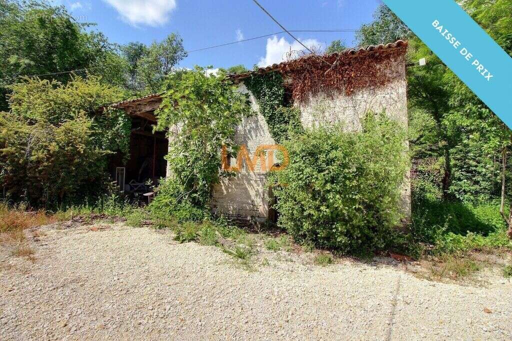 Ensemble immobilier à rénover - photo 11