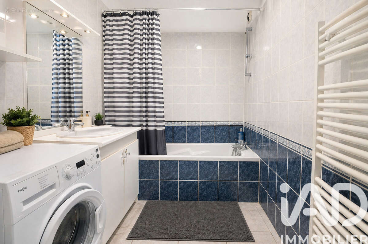 Photo 7 - Appartement à LA TOUR-DU-PIN