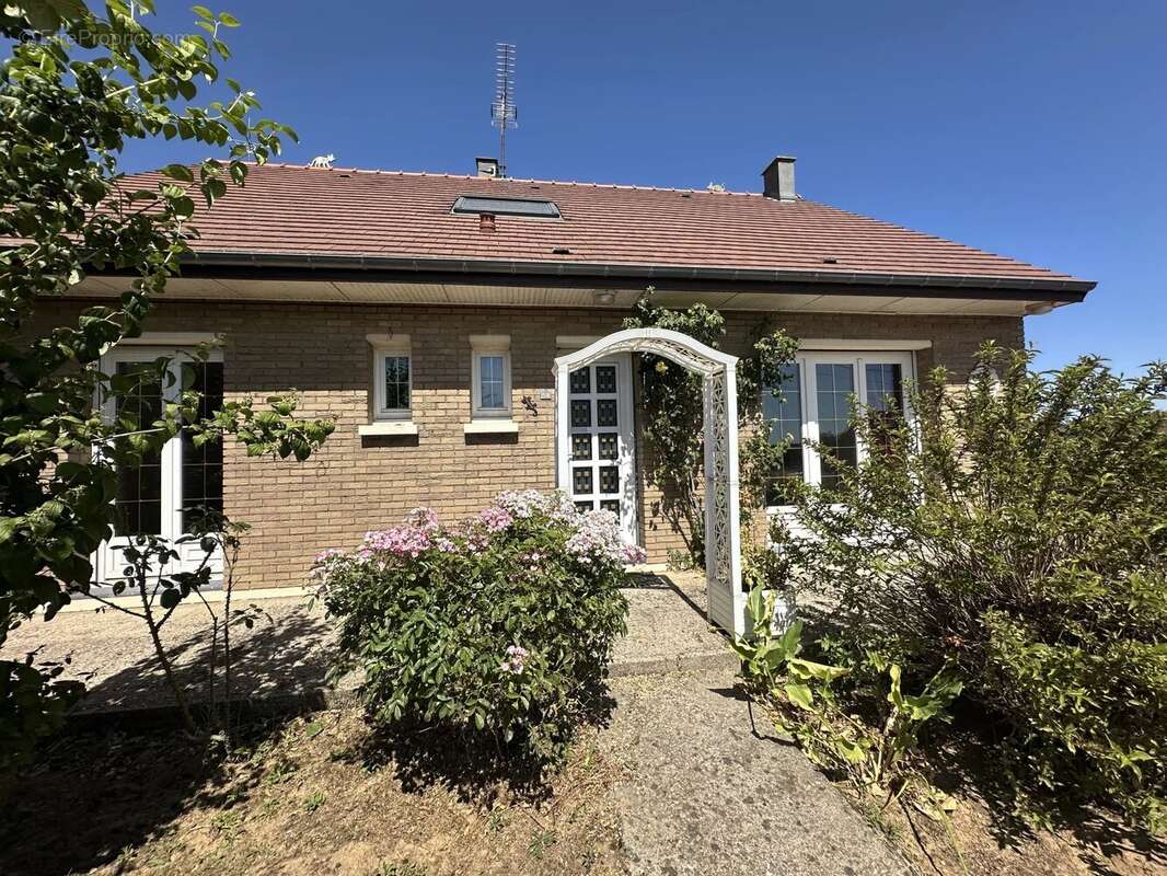 Maison 5 pièces 113m2 - photo 3