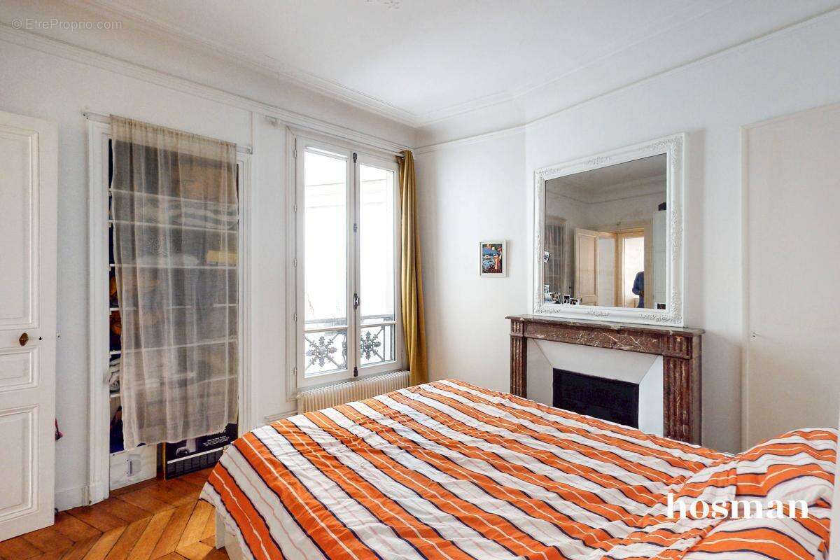 Appartement à PARIS-10E