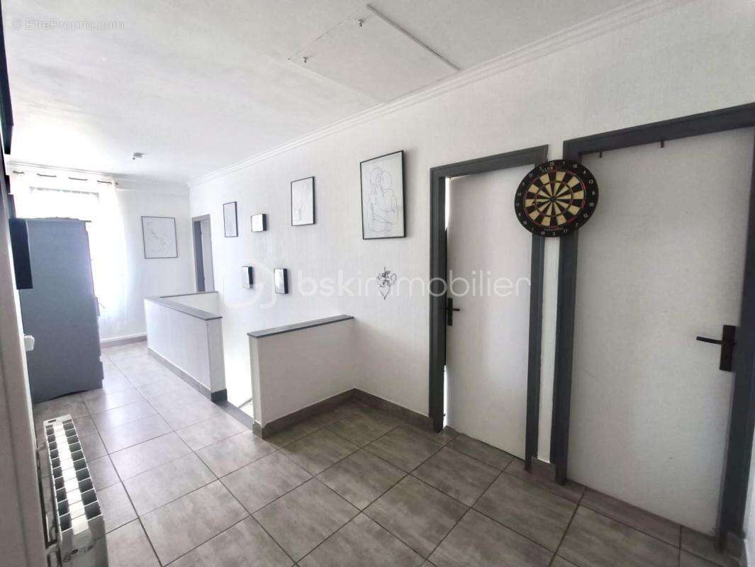 Maison à DAMMARIE-LES-LYS