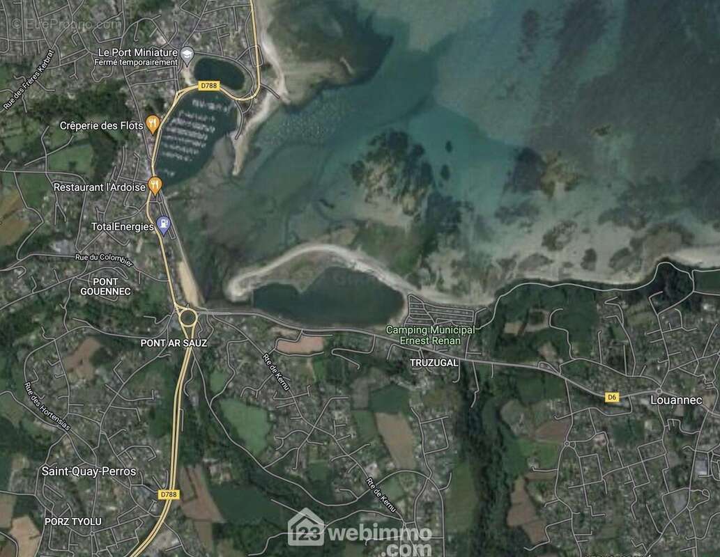 Terrain à LOUANNEC