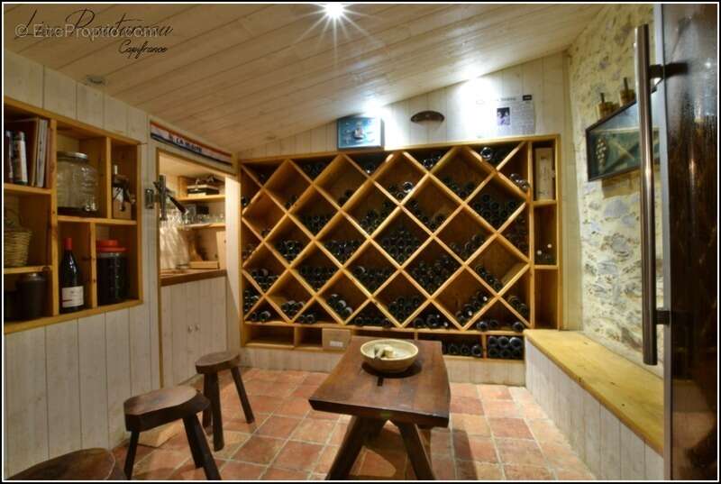 Maison à LES BROUZILS