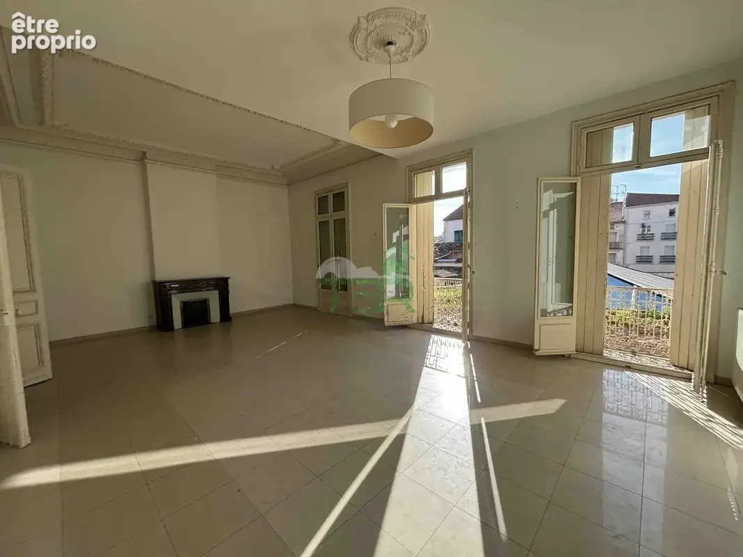 Appartement 943 m² à Beziers  - photo 3