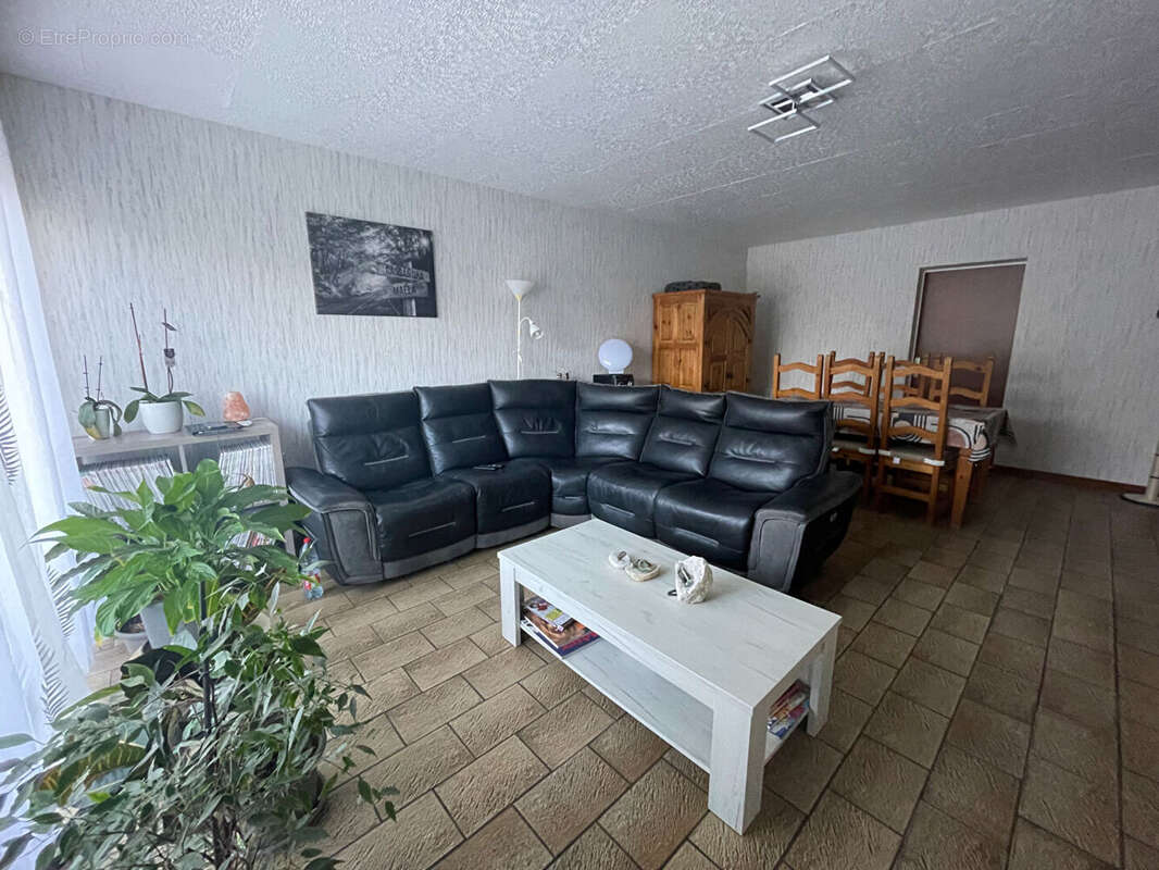 Appartement à JARNY