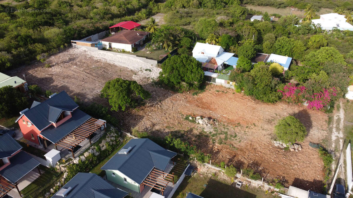 Terrain à SAINT-FRANCOIS