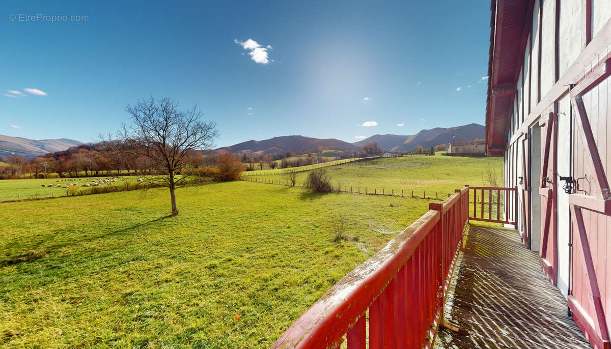 Maison à SAINT-JEAN-PIED-DE-PORT
