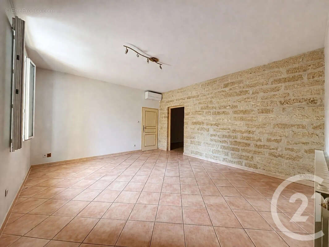 Maison à LAVERUNE