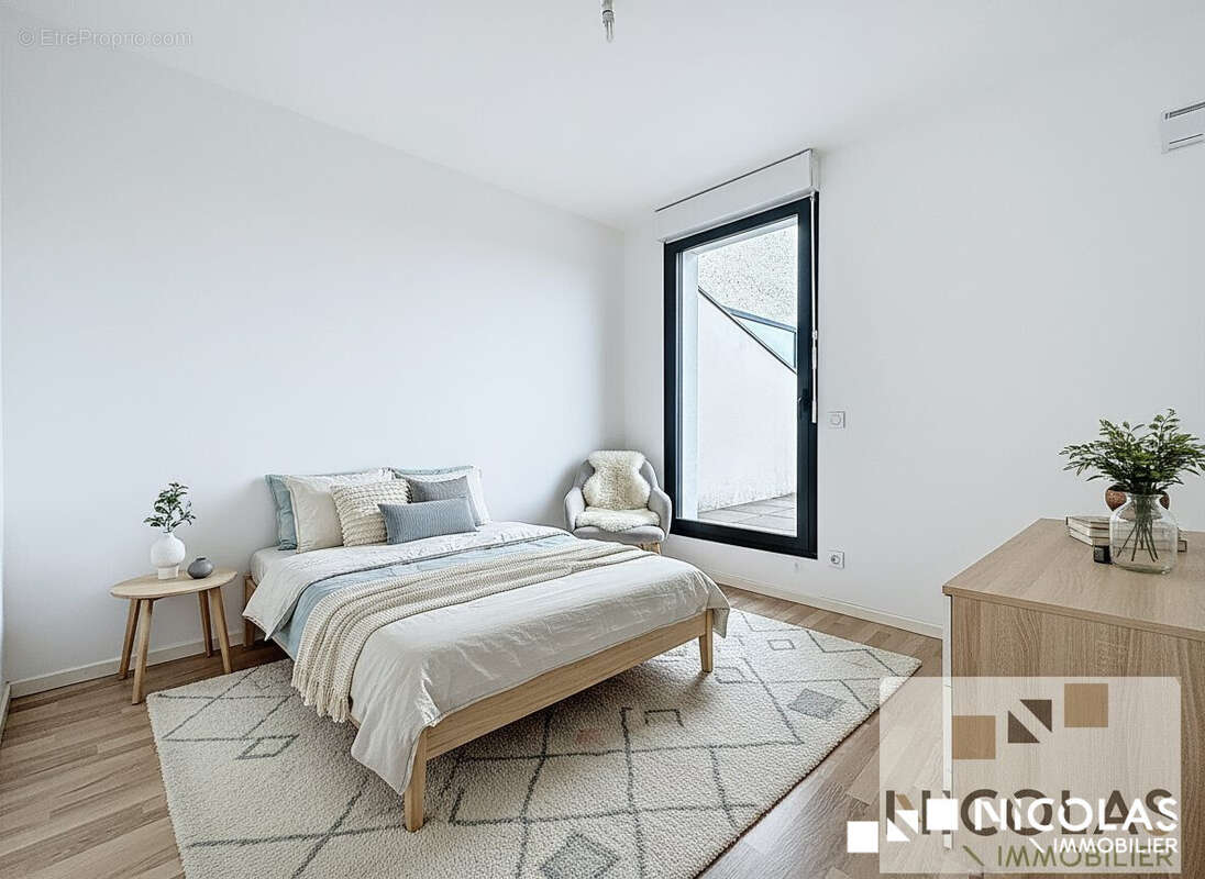 Appartement à BORDEAUX