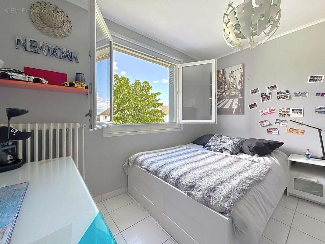 Photo 5 - Maison à VERT-LE-PETIT