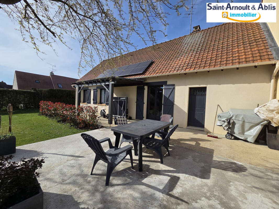 Maison à ABLIS