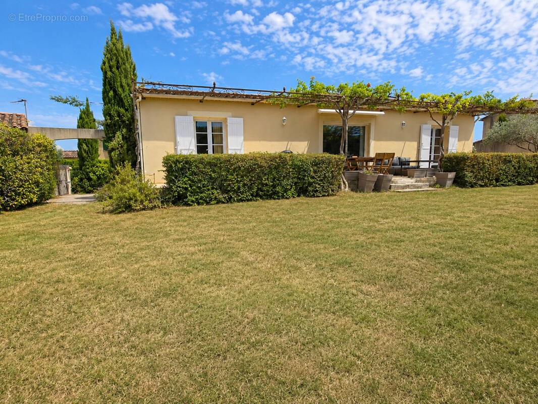 Maison à CAUMONT-SUR-DURANCE