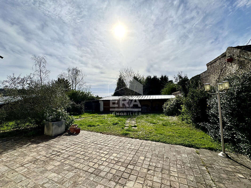 Maison à BALLANCOURT-SUR-ESSONNE