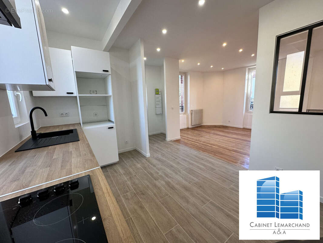 Maison à CHOISY-LE-ROI