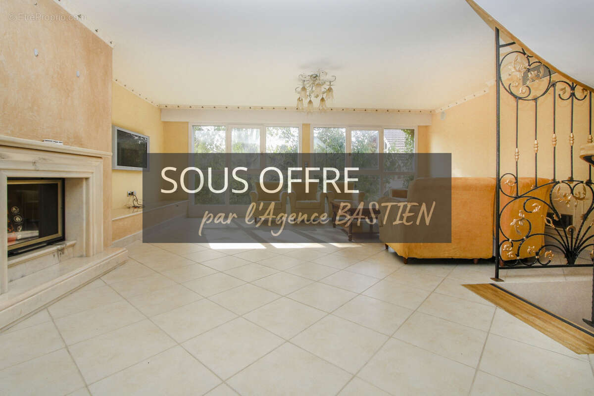 Appartement à FERNEY-VOLTAIRE