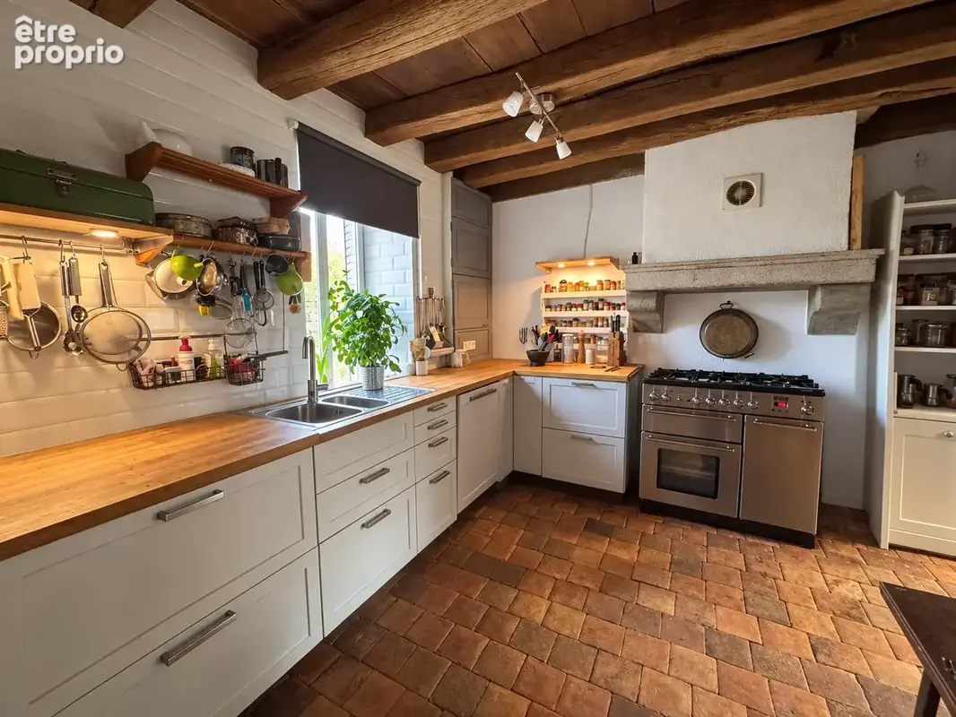 Trois espaces d'habitation   Dépendances et autonomie énergétique - photo 7