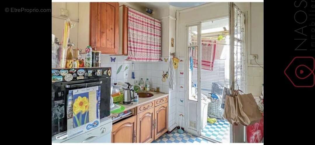 Appartement à MARSEILLE-9E