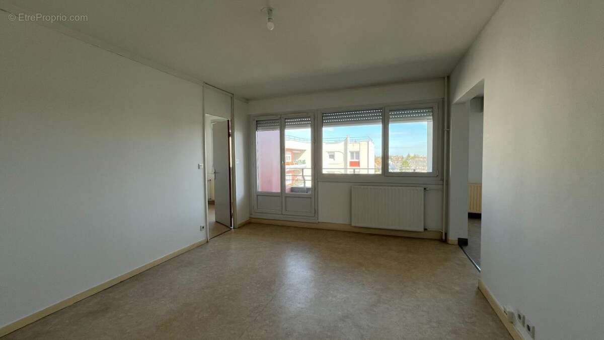Les Ponts de Cé - T3 avec balcon 73 m² LA GUILLEBOTTE - photo 5