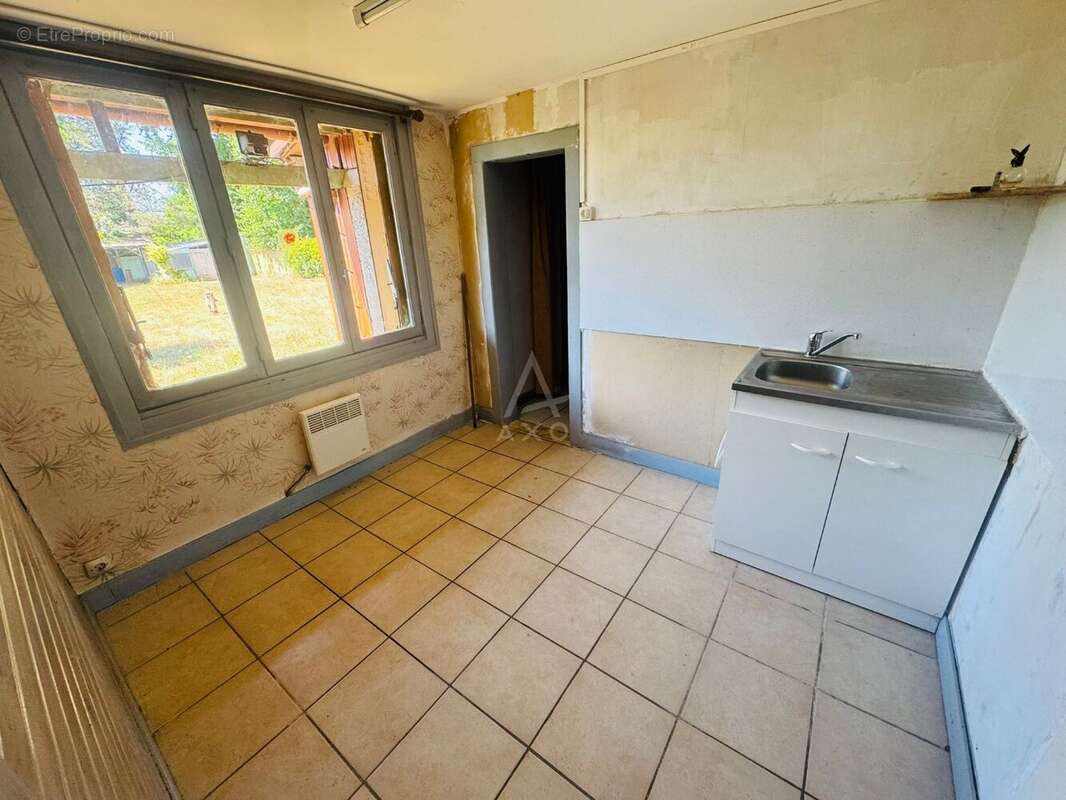 Maison à DAMPIERRE-EN-BURLY