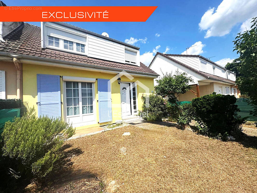 Maison à VERNEUIL-SUR-SEINE