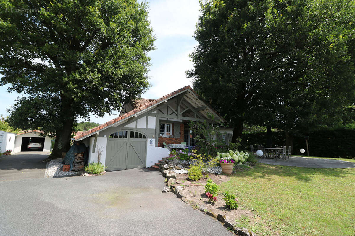 Maison à SAINT-VINCENT-DE-TYROSSE