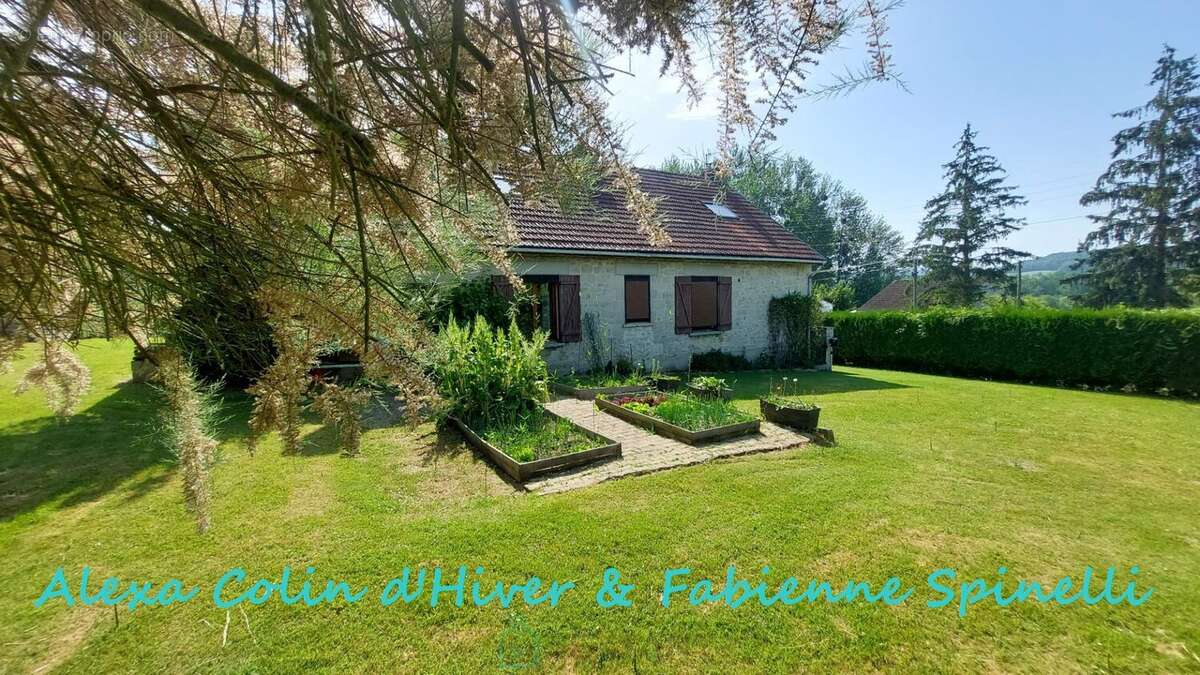 Maison à CHAVONNE
