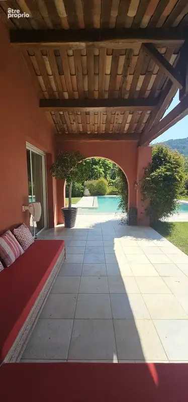 Levens  maison d'architecte au style florentin  piscine  prestations haut de gamme - photo 4