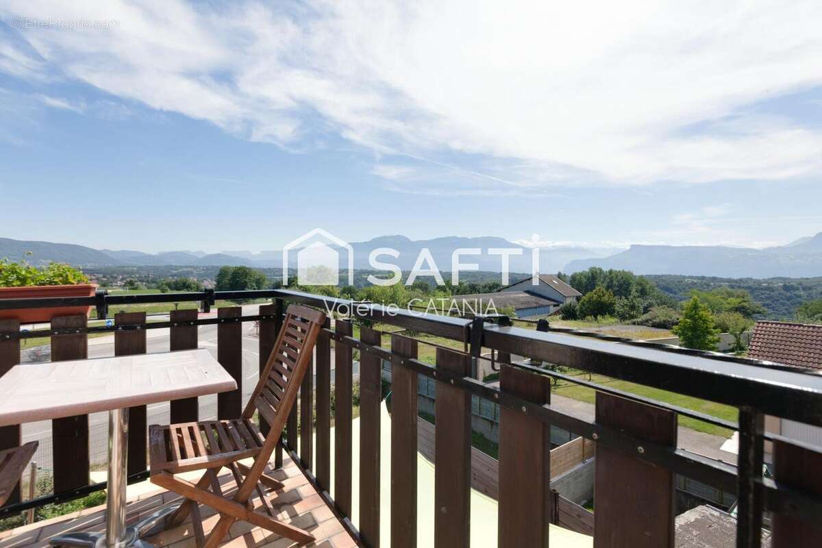 Photo 4 - Commerce à BEAUCROISSANT