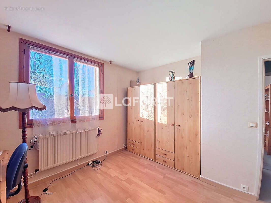 Maison à MARCOUSSIS