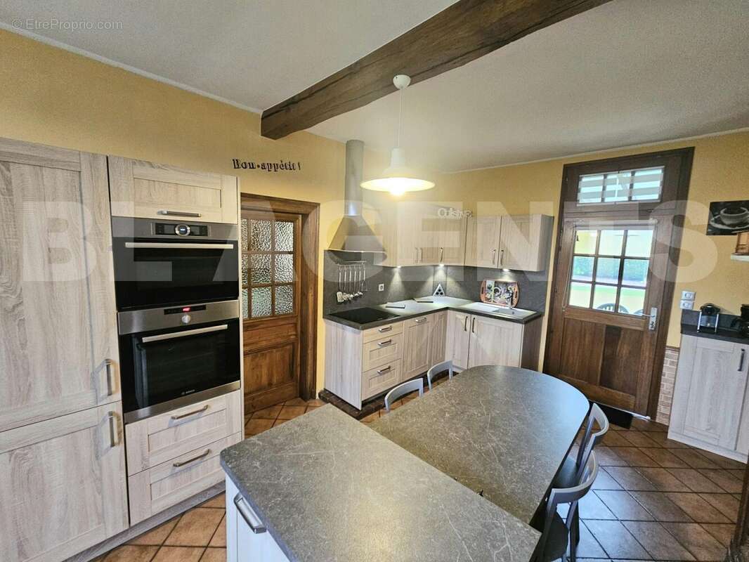 20251113_145301 - Maison à CONTEVILLE