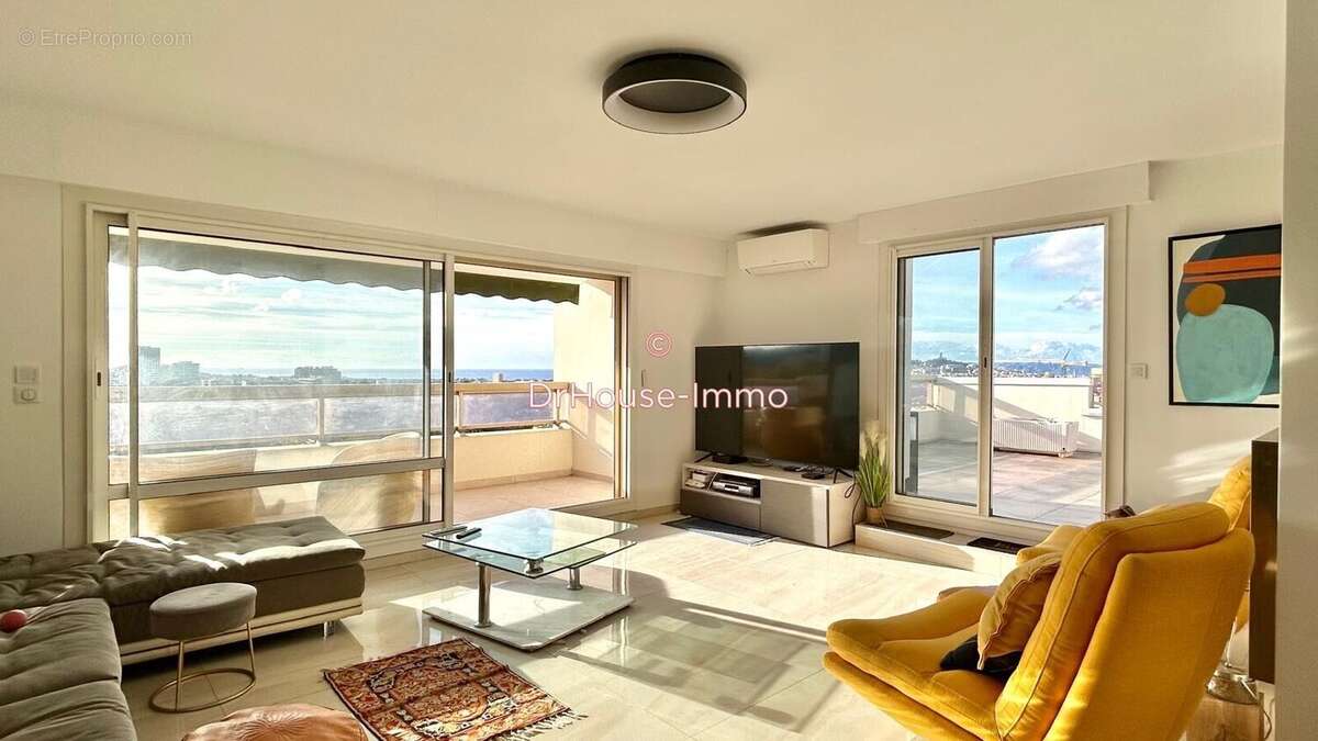 Appartement à MARSEILLE-9E