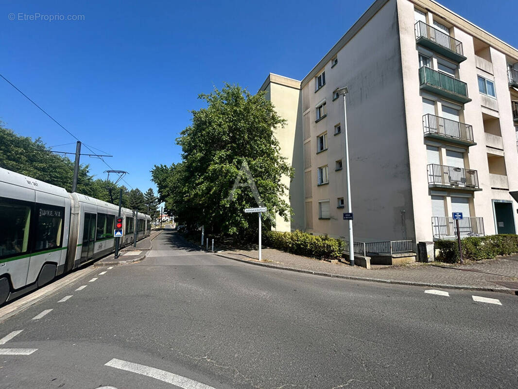 Appartement à REZE