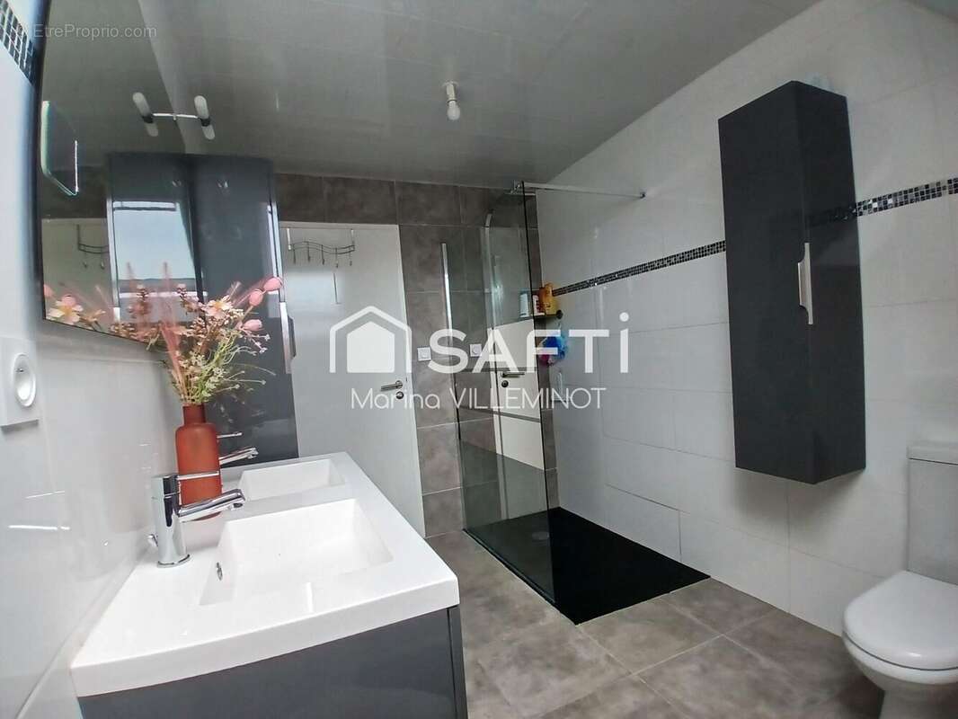 Photo 8 - Maison à CHALANDRY-ELAIRE