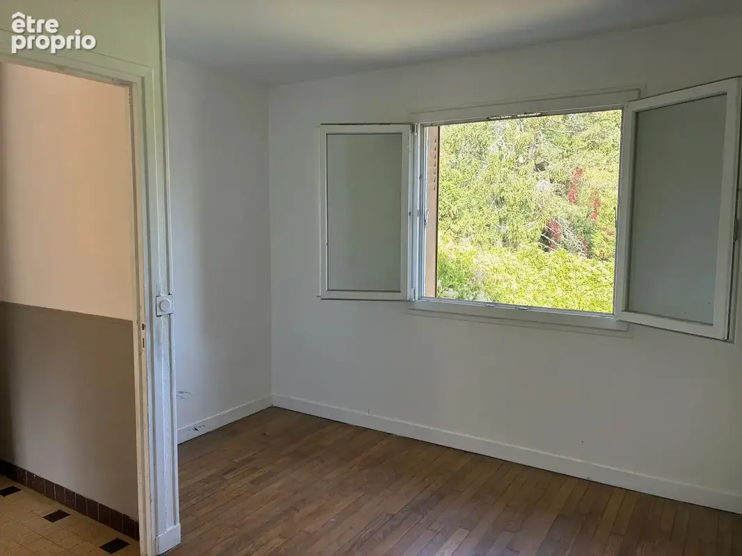 Maison 128 m²  .5 chambres , terrain 1218 m² - photo 8