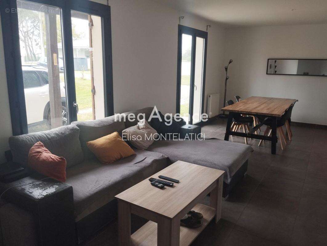 Maison à SAINT-MARTIN-DE-LAYE