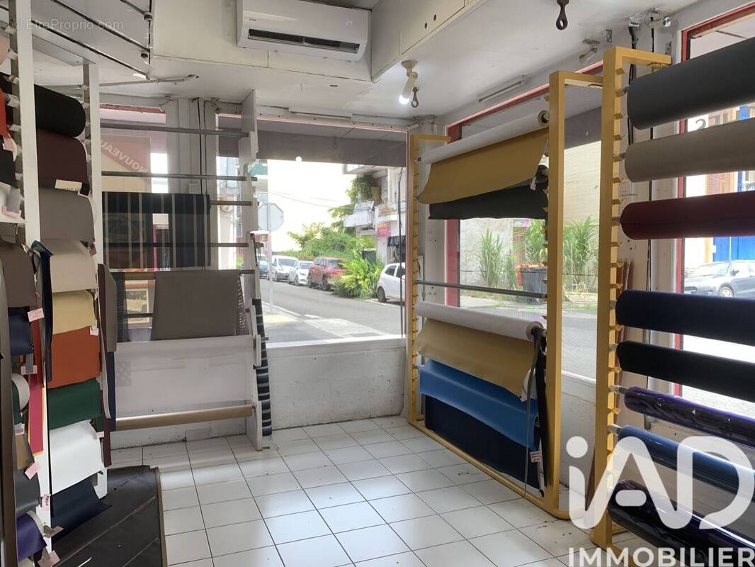 Photo 1 - Commerce à POINTE-A-PITRE