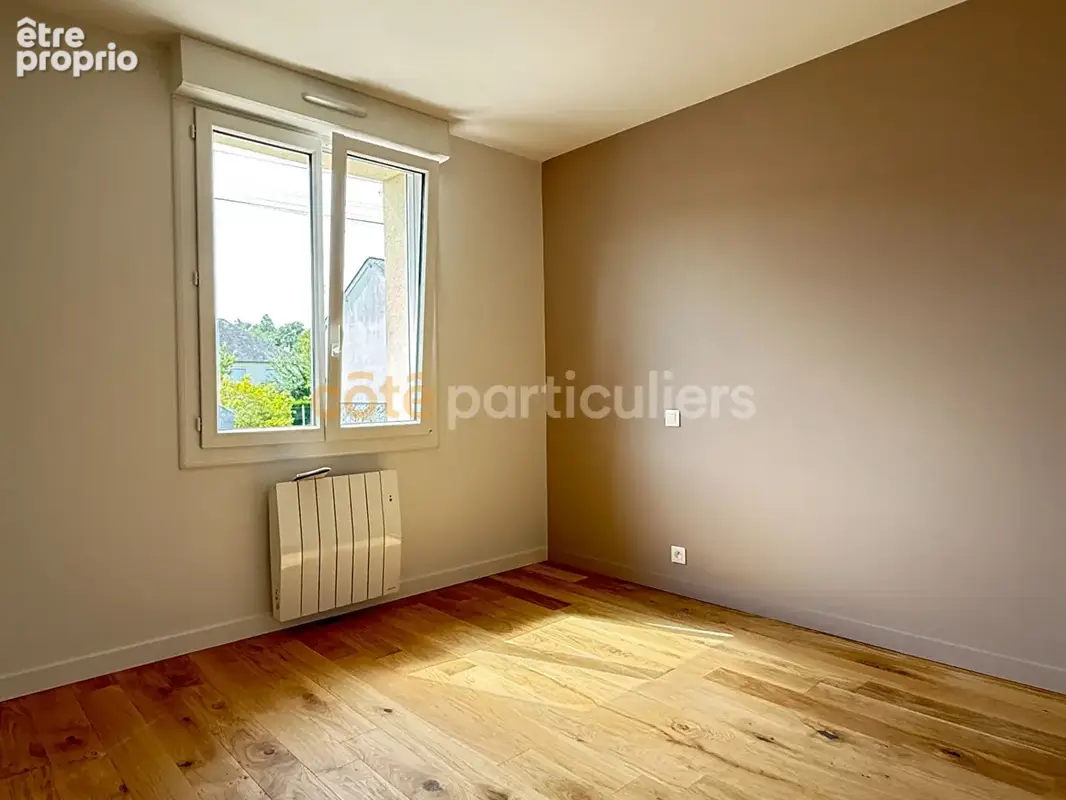 A VENDRE - LAVAL - Maison 3 chambres - photo 4