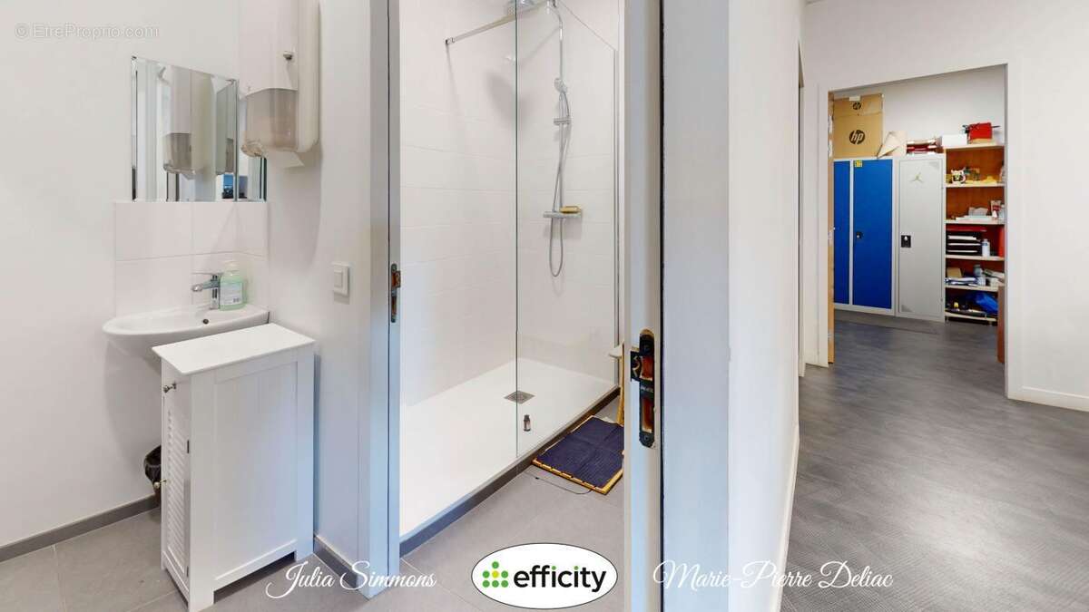 Commerce 440 m² à Plaisir  - photo 17