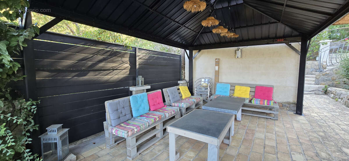 Maison à CARQUEIRANNE