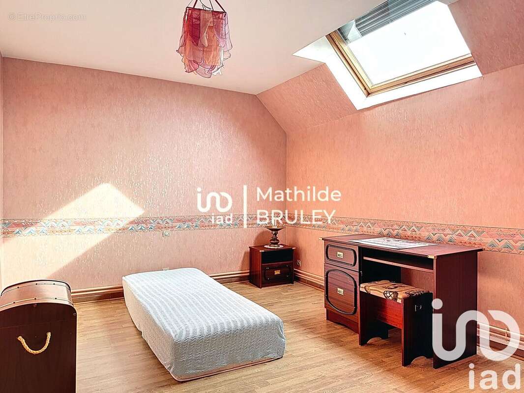 Photo 8 - Maison à SAINT-ARNOULT-EN-YVELINES