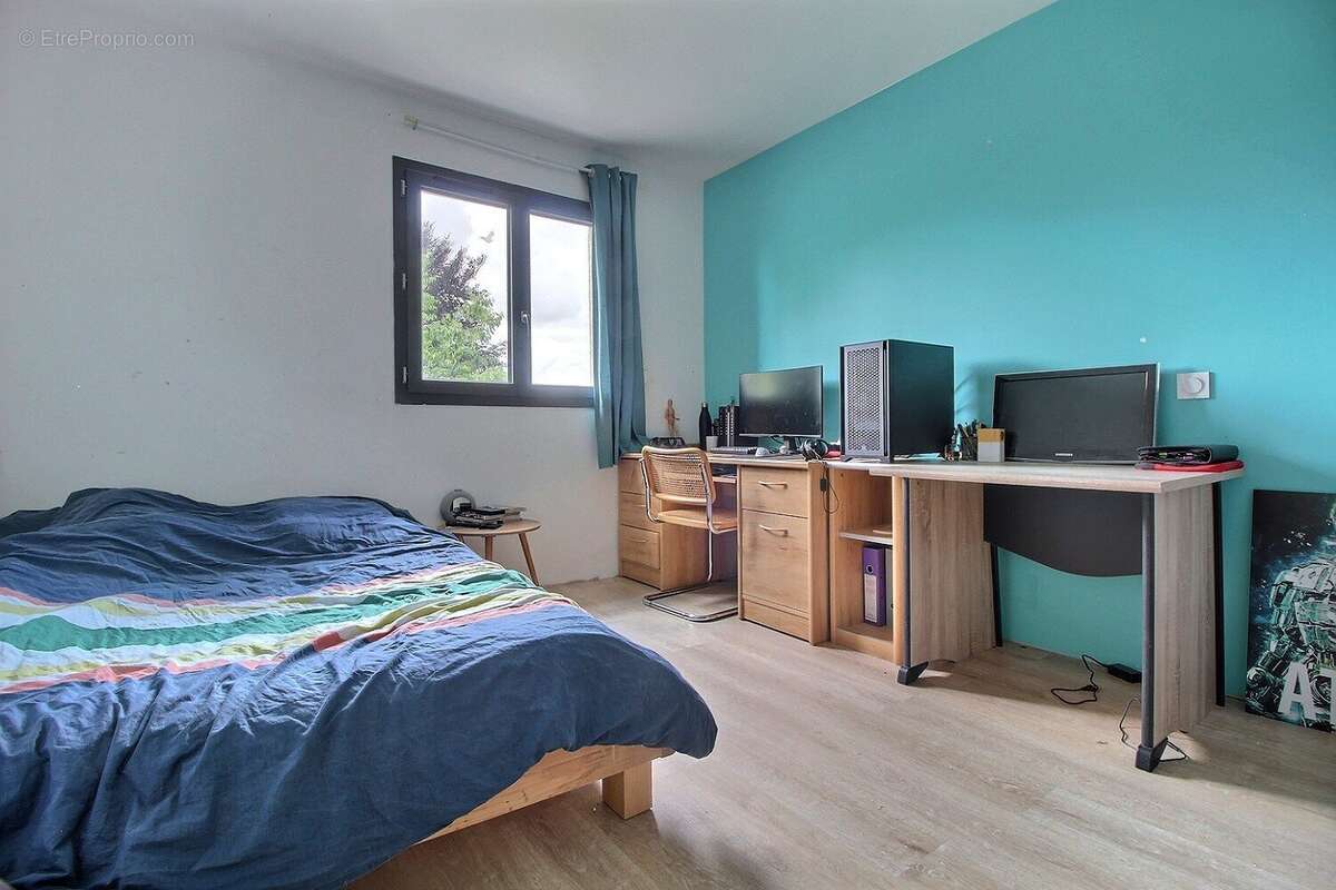RARE : 2 maisons indépendantes sur 657m² de parcelle. - photo 7