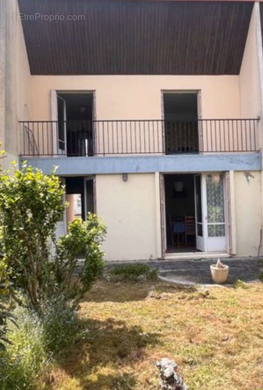 Maison à YZEURE