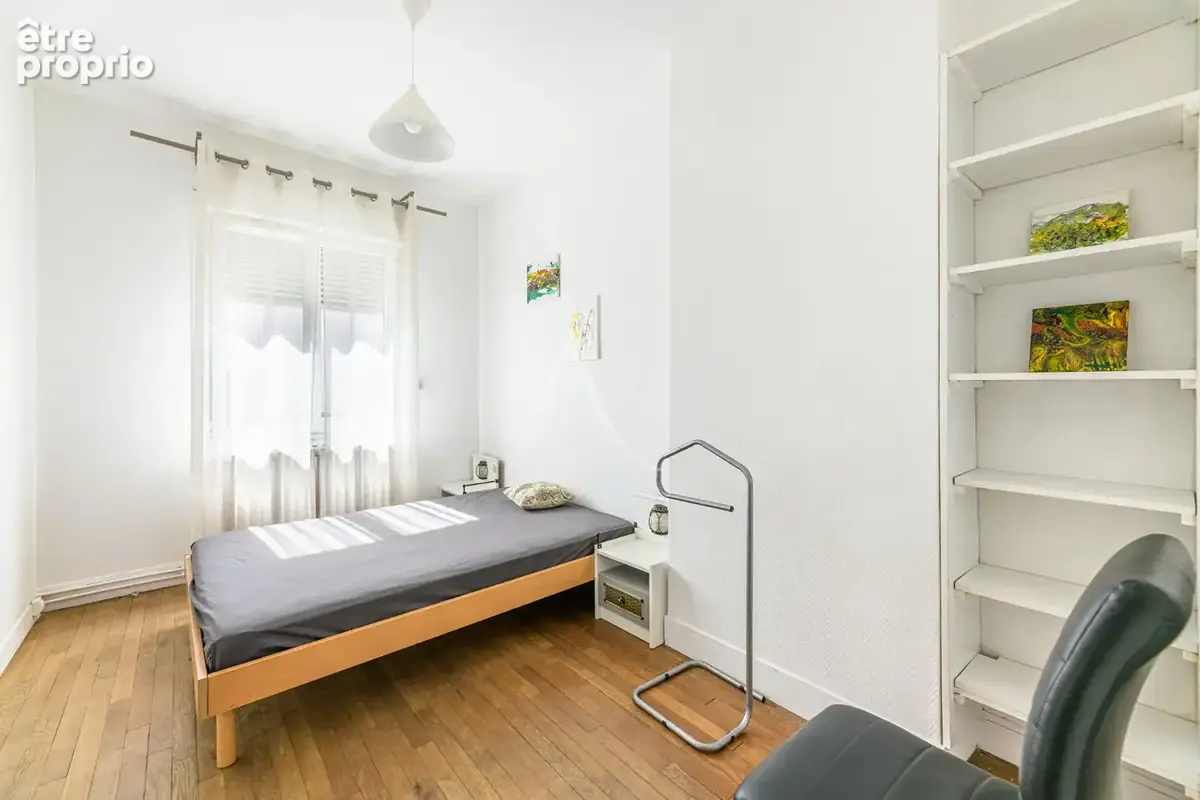 Tours La Fuye-Velpeau - Maison de Ville  115m2 - 2 box - Pas de jardin - photo 14