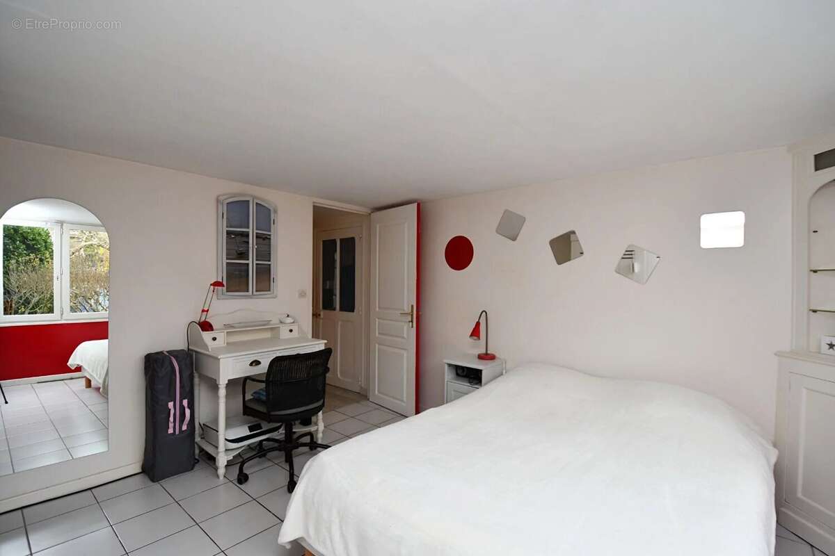 Maison à CROISSY-SUR-SEINE