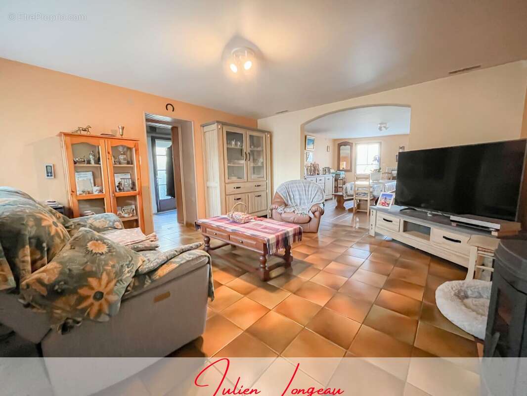 Maison à CHATELLERAULT