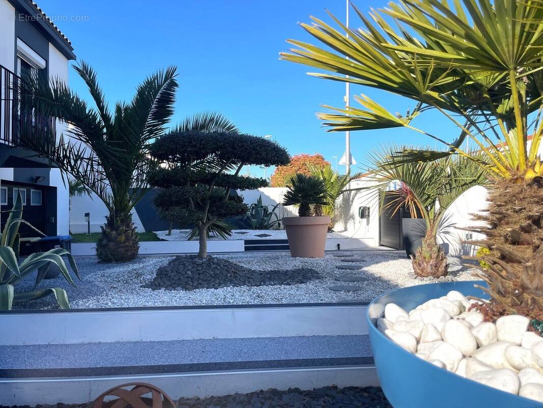 Maison à LA ROCHELLE